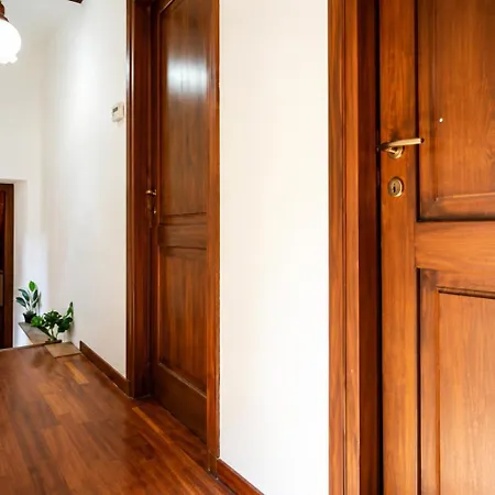 In Historic Close To The Ducal Castle And Gardens * Agliè